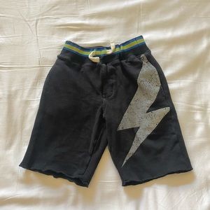 BIT’Z KIDS black lighting bolt shorts sz 4/5